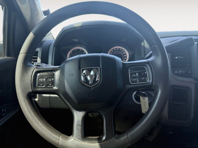 Used 2018 RAM 2500 Tradesman w/ Chrome Appearance Group AWD/4WD image 7