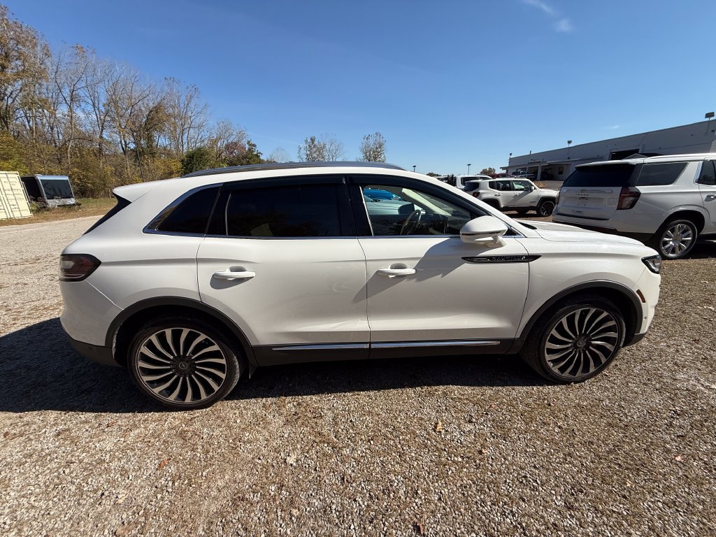 Used 2021 Lincoln Nautilus Black Label w/ Class II Trailer Tow Package AWD/4WD image 6