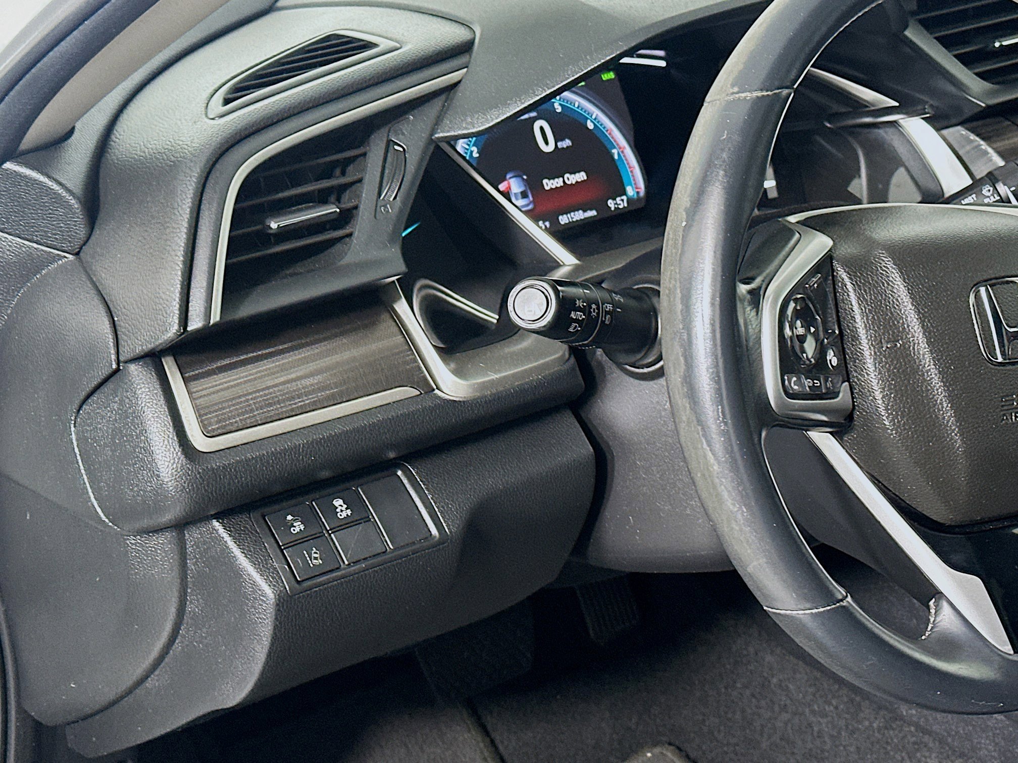 Used 2020 Honda Civic EX image 16