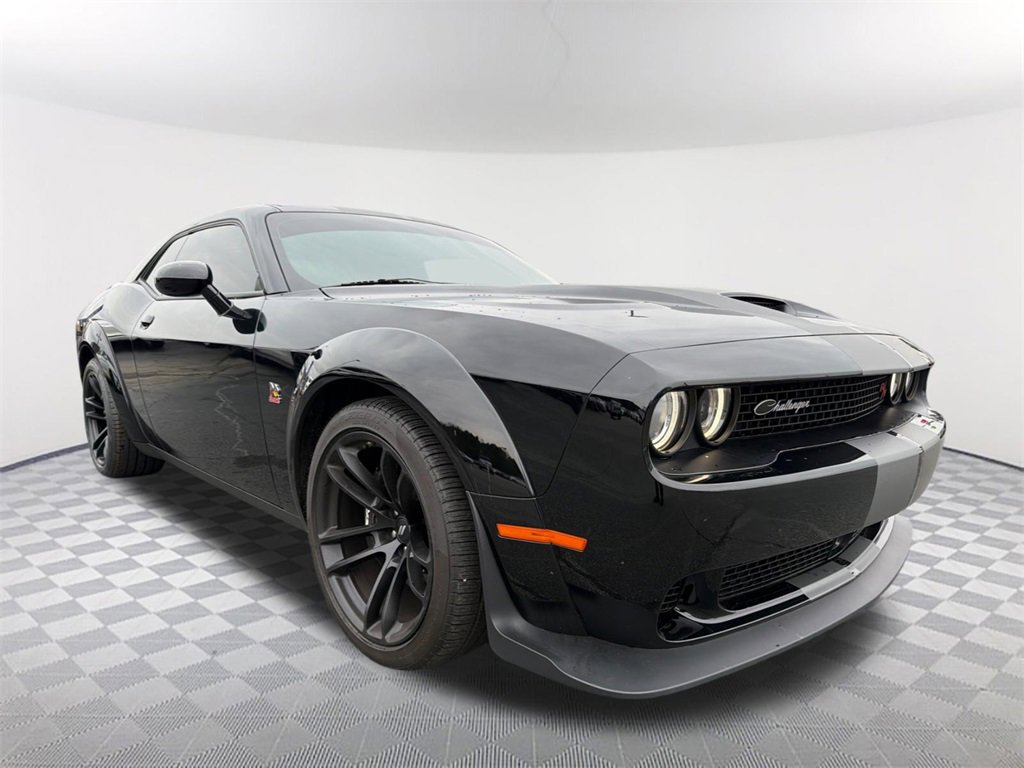 Used 2023 Dodge Challenger R/T Scat Pack image 3