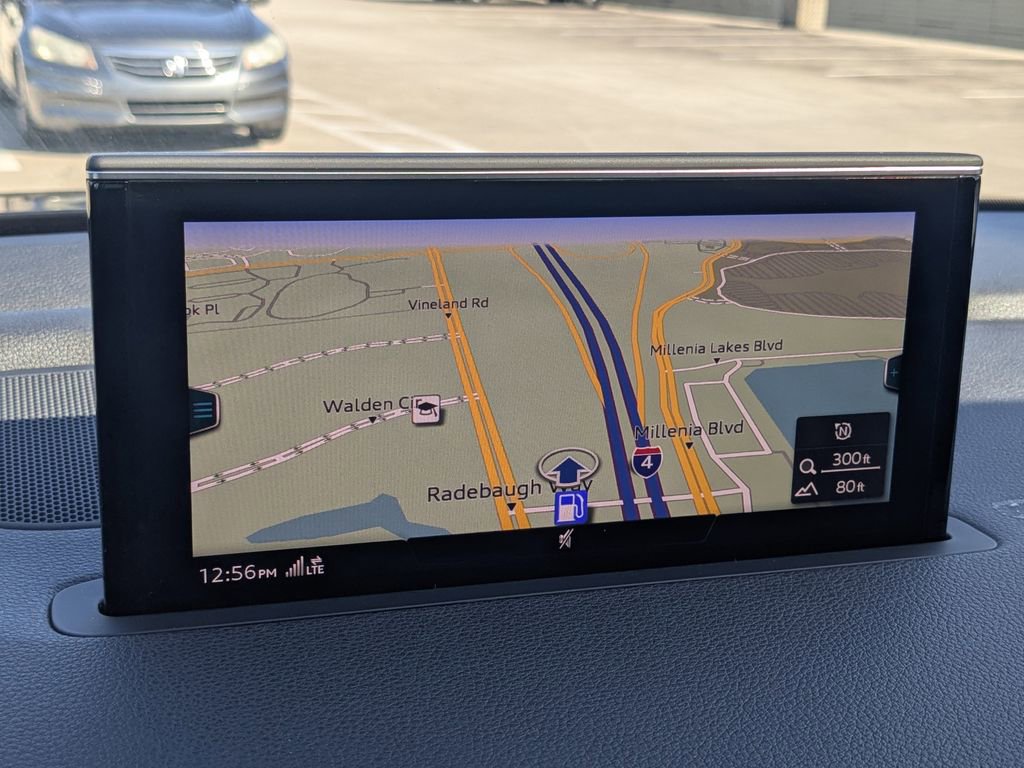 Used 2018 Audi Q7 3.0T Prestige image 10