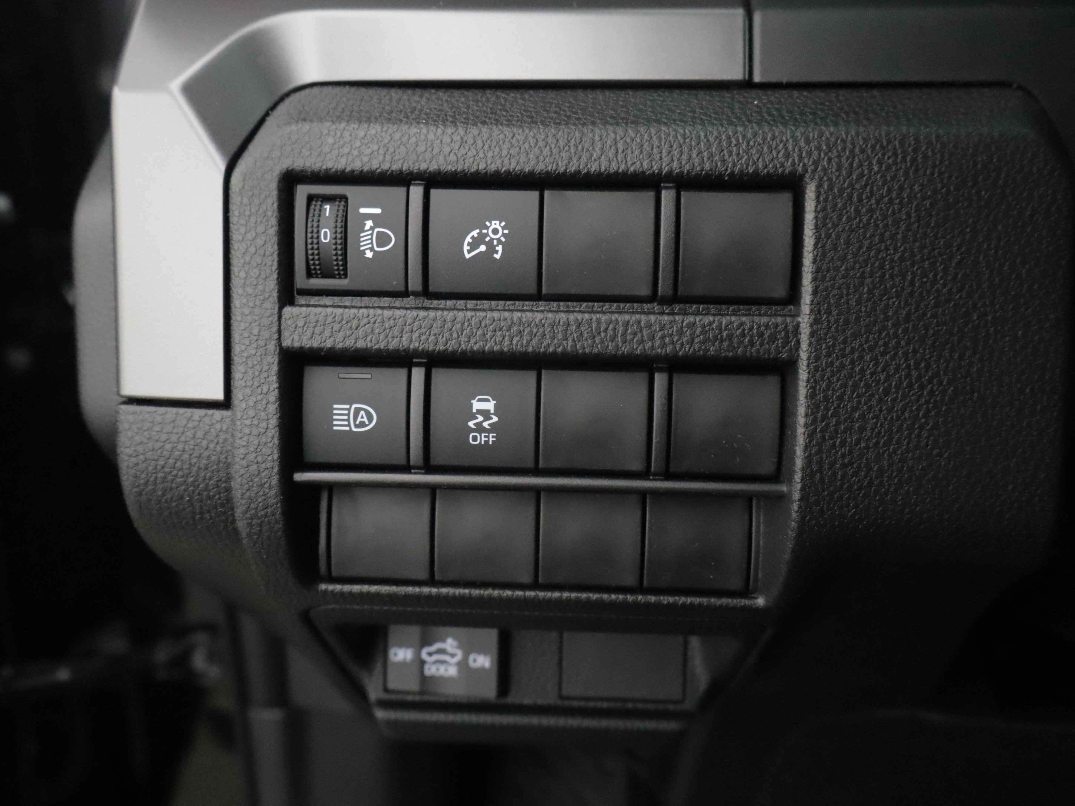 New 2026 Toyota Tacoma SR5 AWD/4WD image 19