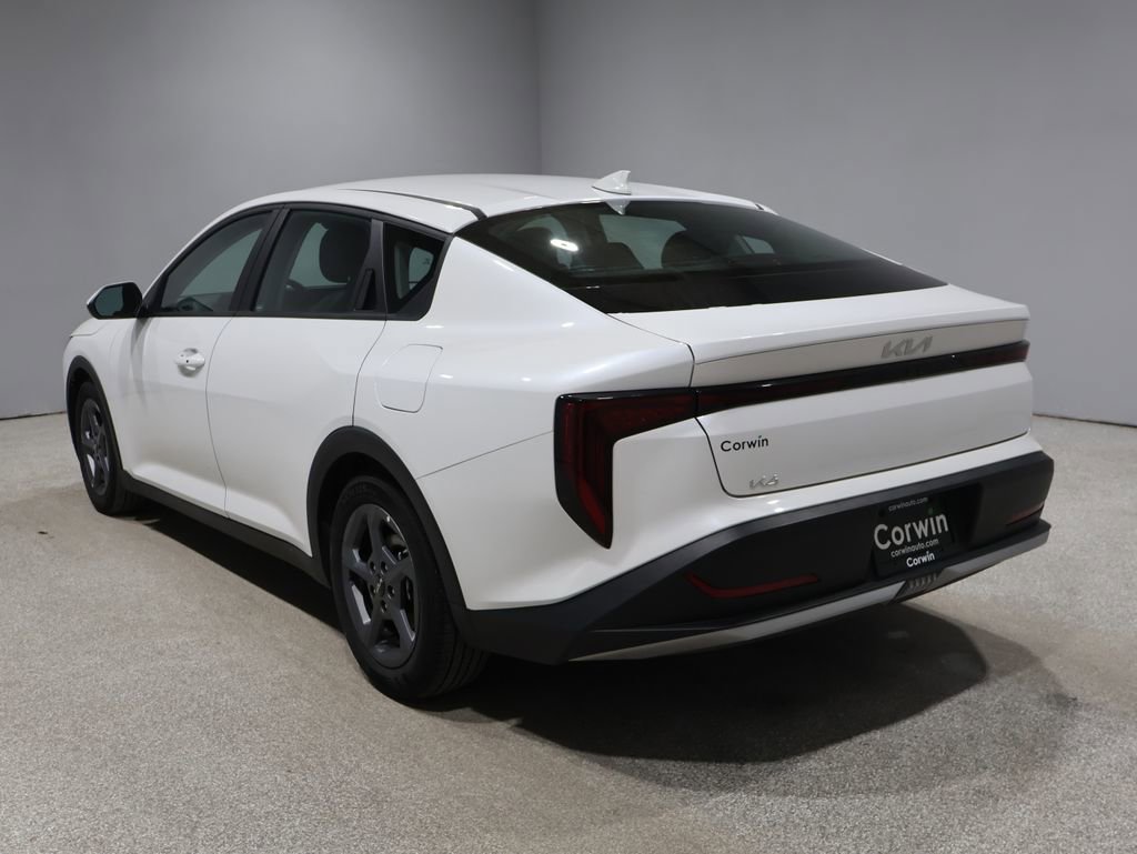 Used 2025 Kia K4 LXS image 5