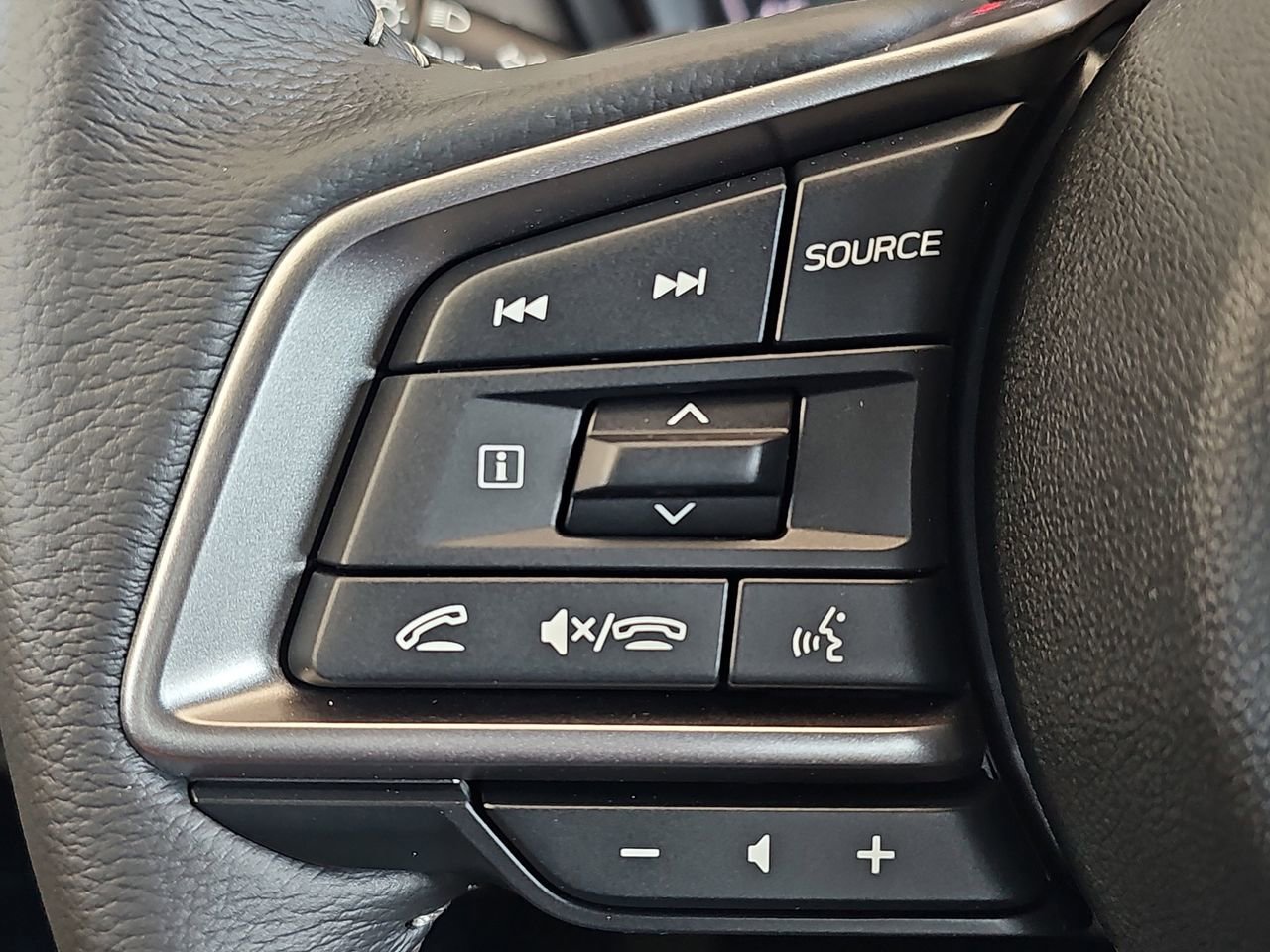 Certified 2025 Subaru Legacy Premium image 20