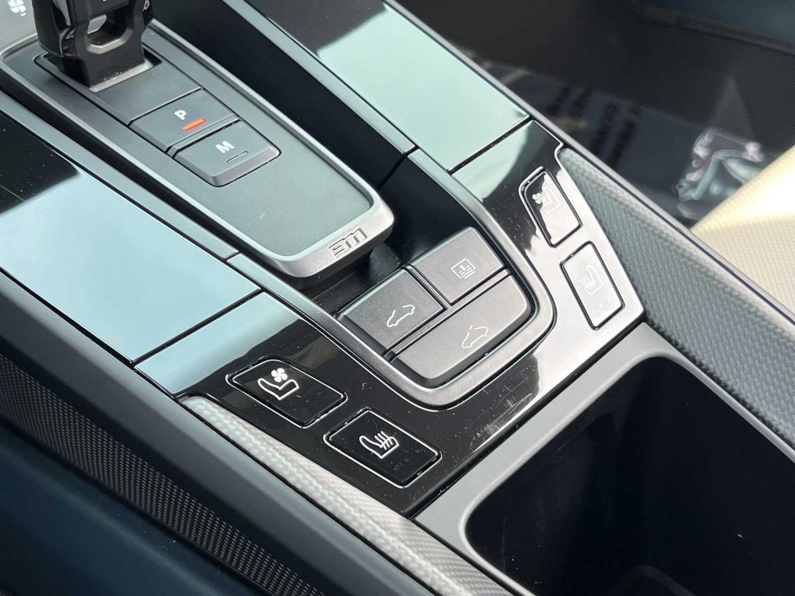 Certified 2024 Porsche 911 Carrera GTS image 27