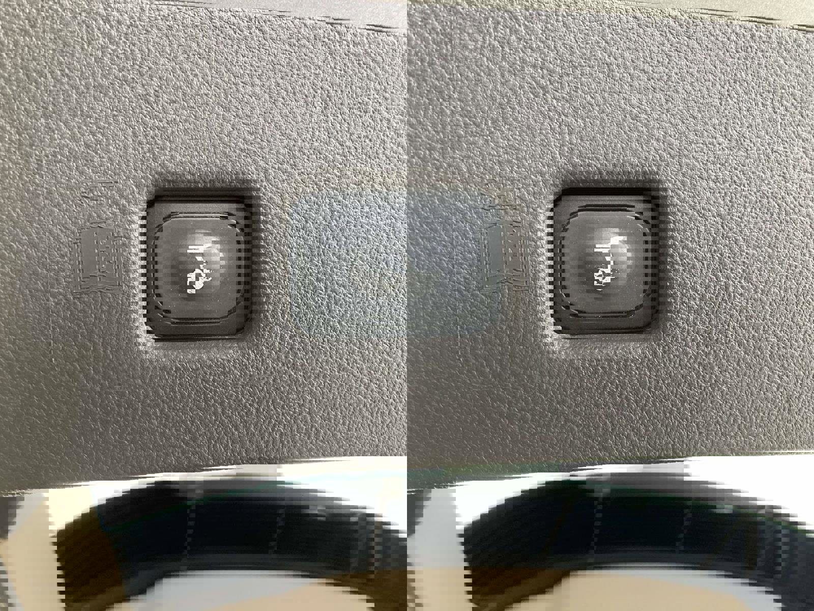 Certified 2021 Lincoln Nautilus FWD w/ Equipment Group 101A image 15