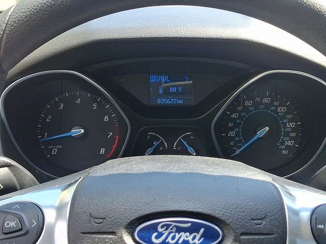 Used 2012 Ford Focus SE w/ SE Winter Pkg FWD image 24