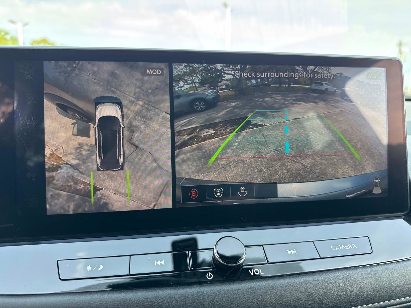 Used 2026 Nissan Rogue SL image 22