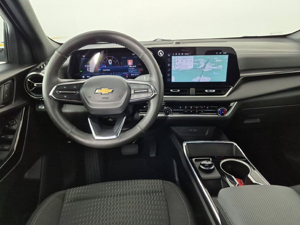 Certified 2026 Chevrolet Equinox LT FWD image 32