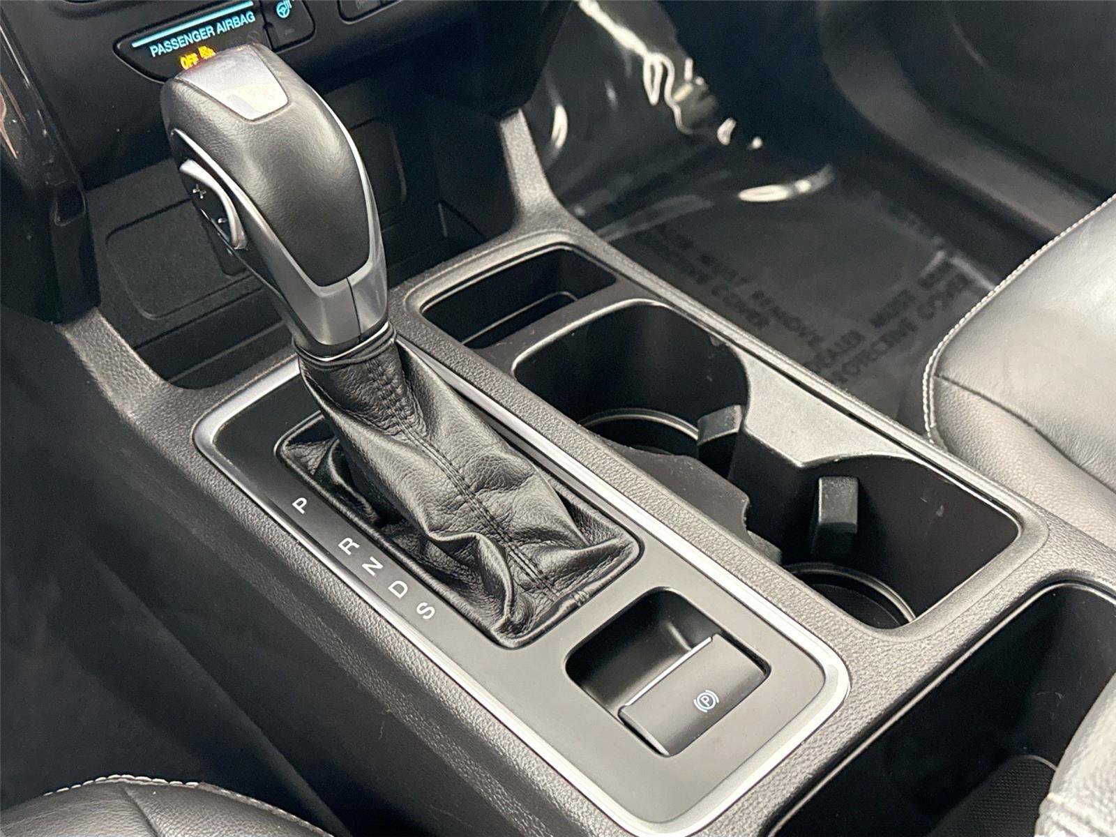 Used 2019 Ford Escape Titanium FWD image 25