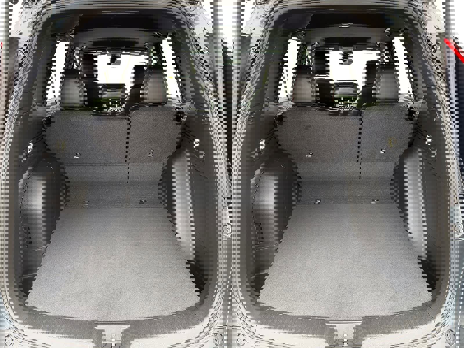 Used 2023 Honda CR-V Sport Touring image 4