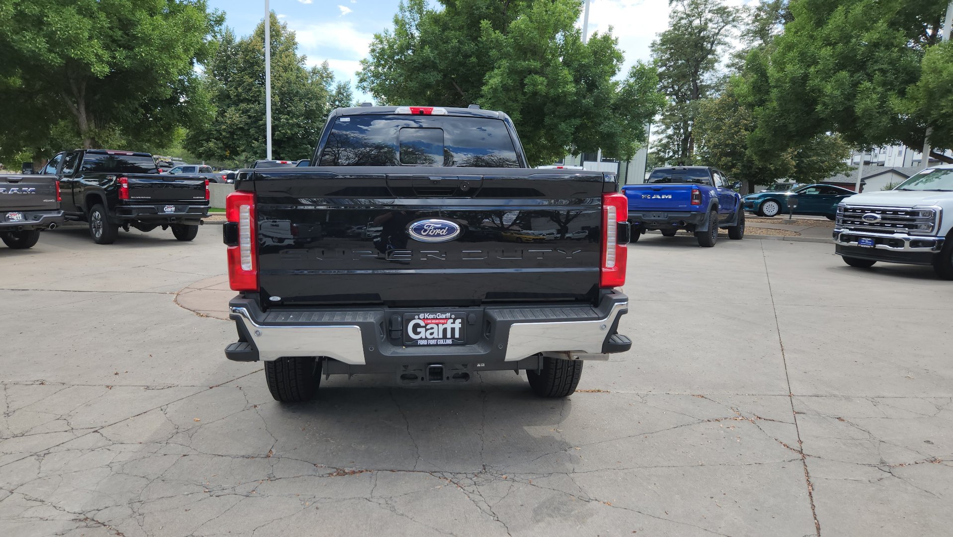 New 2026 Ford F350 XLT w/ XLT Premium Package AWD/4WD image 7