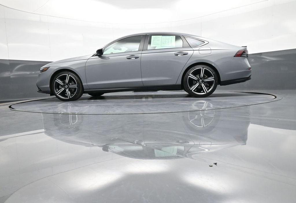 Certified 2024 Honda Accord Sport image 31
