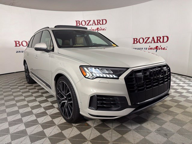 Used 2023 Audi Q7 3.0T Prestige AWD/4WD image 1