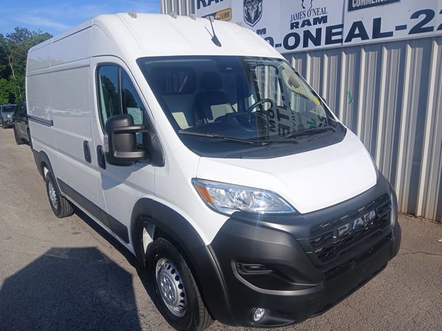 Used 2024 RAM ProMaster 2500 w/ Convenience Group FWD image 1