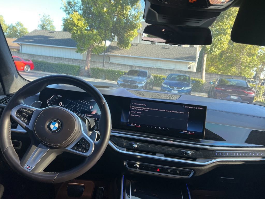 Certified 2024 BMW X7 xDrive40i w/ M Sport Package image 12