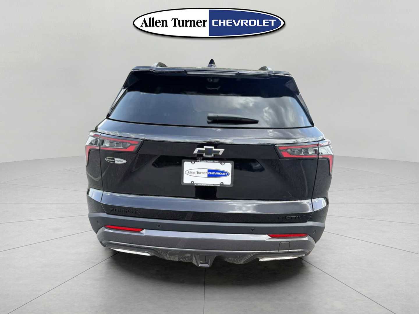 New 2026 Chevrolet Equinox ACTIV w/ Convenience Package III FWD image 5