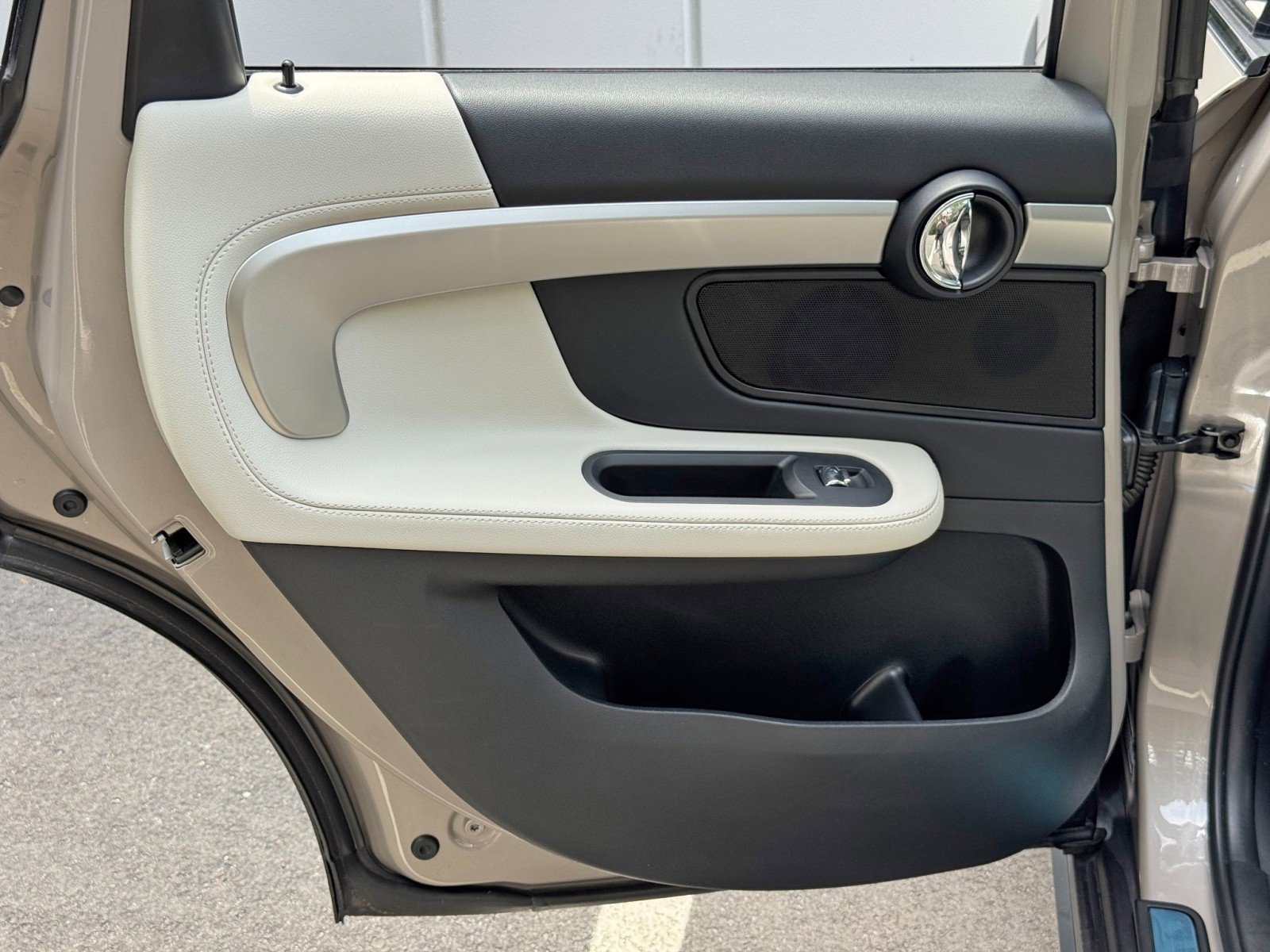 Used 2022 MINI Cooper Countryman S w/ Convenience Package FWD image 43