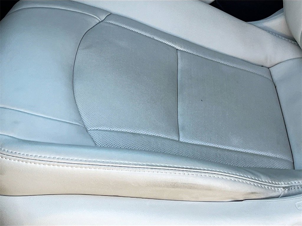 Used 2023 Buick Enclave Premium w/ Experience Buick Package image 20