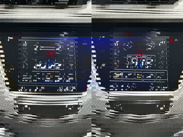 Used 2023 Cadillac XT5 Premium Luxury image 15