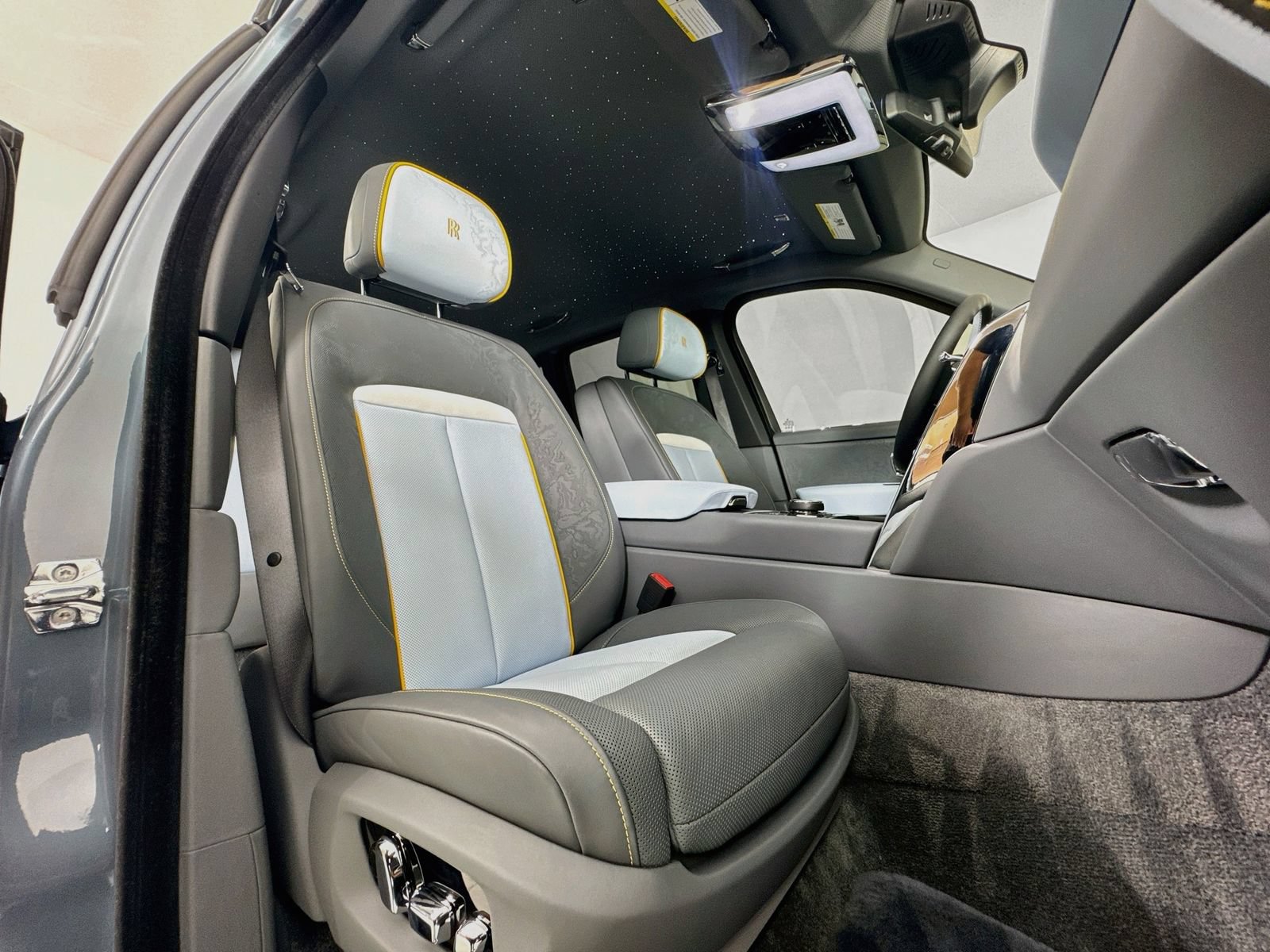 Certified 2026 Rolls-Royce Cullinan AWD/4WD image 27