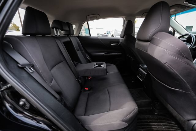 Used 2023 Toyota Venza LE AWD/4WD image 54