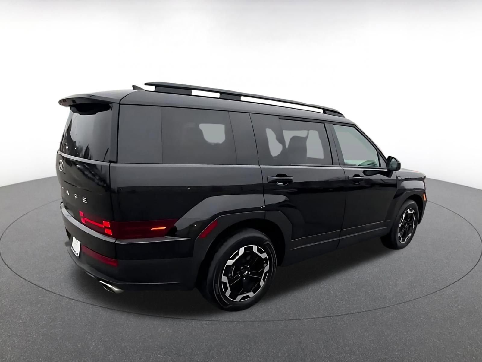 Used 2025 Hyundai Santa Fe SEL image 15