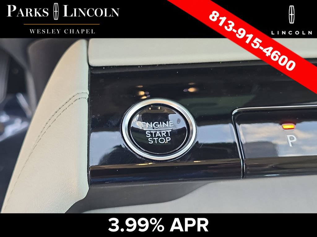 Used 2025 Lincoln Navigator Reserve image 27