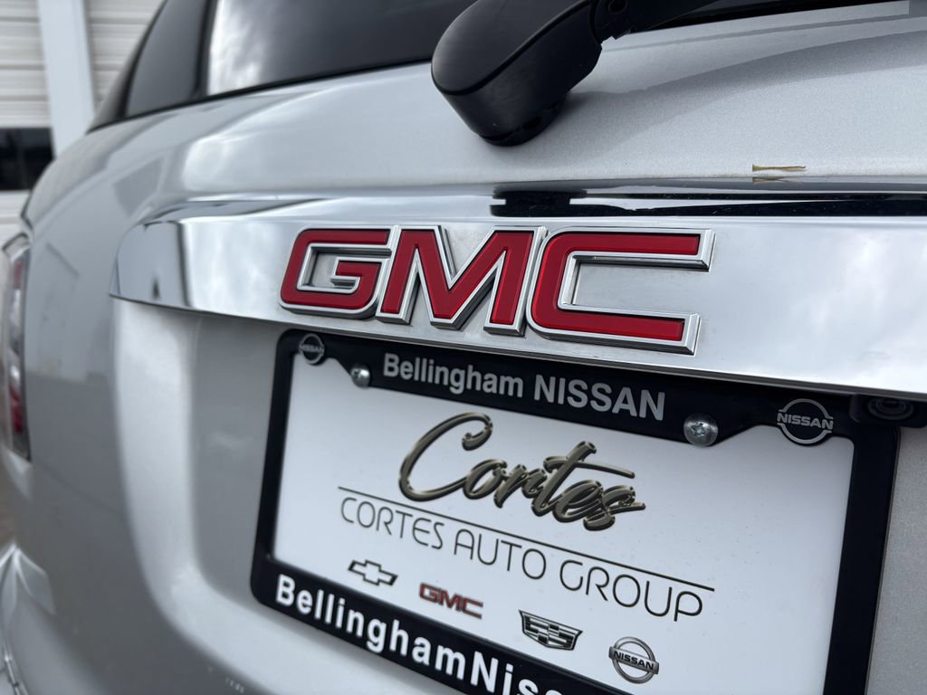 Used 2016 GMC Acadia SLE AWD/4WD image 10