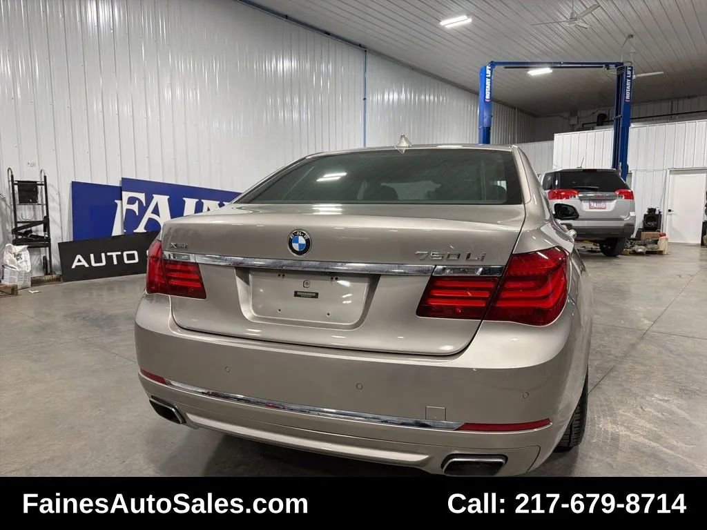 Used 2015 BMW 750Li xDrive 750Li xDrive Sedan 4D image 19