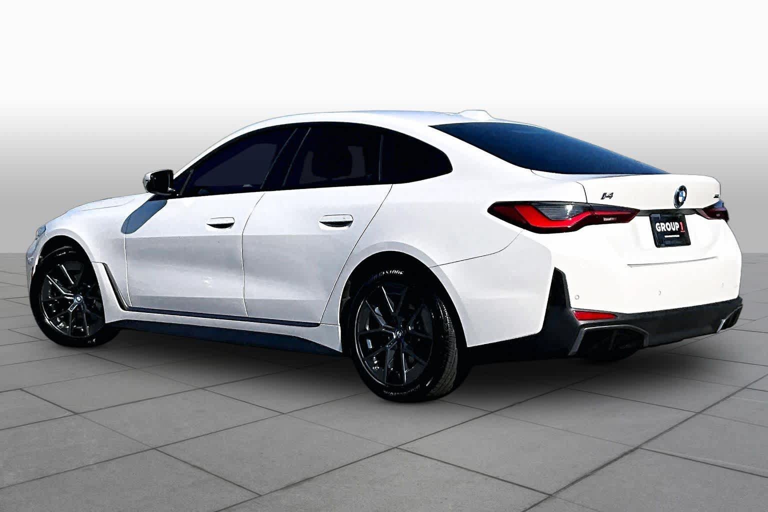 Used 2023 BMW i4 eDrive35 RWD image 11