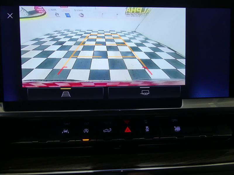 Used 2024 Chevrolet Silverado 1500 LT image 10