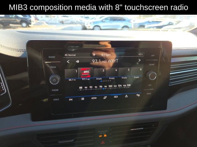 Used 2025 Volkswagen Jetta GLI Autobahn image 14