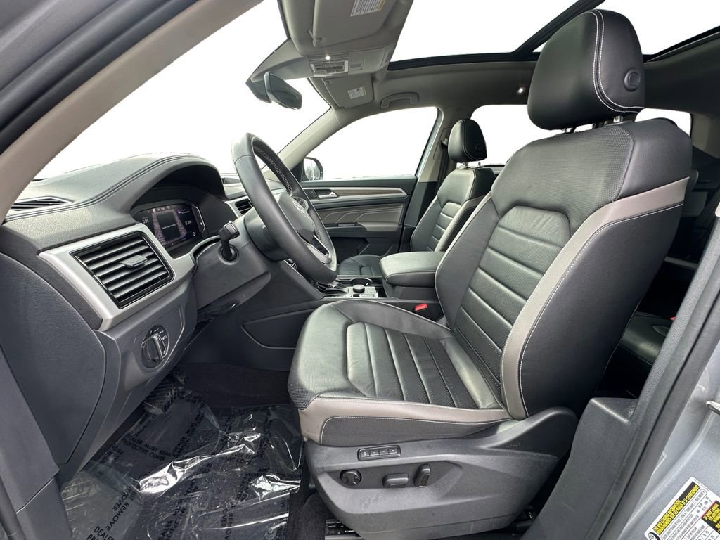 Used 2021 Volkswagen Atlas SEL Premium image 9