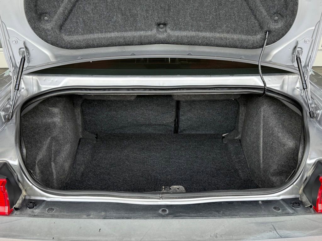Used 2014 Dodge Challenger SXT Plus RWD image 14
