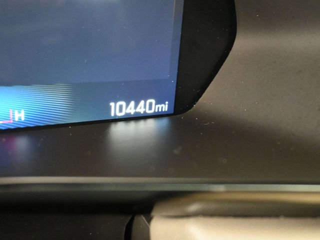 Used 2024 Chevrolet Colorado ZR2 w/ Technology Package image 17