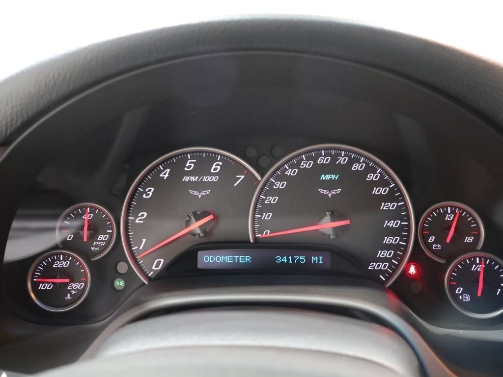 Used 2012 Chevrolet Corvette Coupe RWD image 28