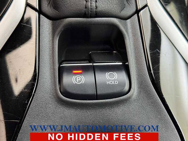 Used 2019 Toyota Corolla XSE image 35