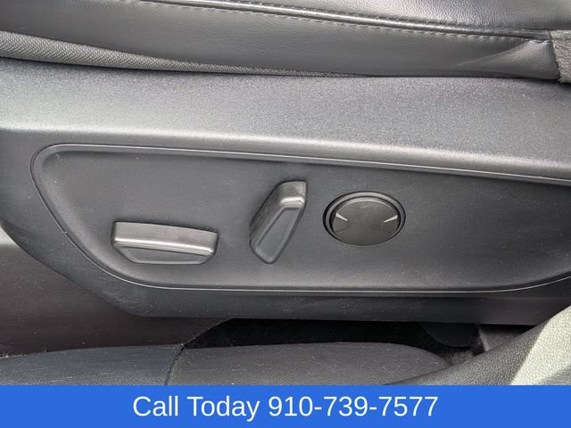 Used 2024 Ford Escape ST-Line w/ Tech Pack #1 FWD image 16