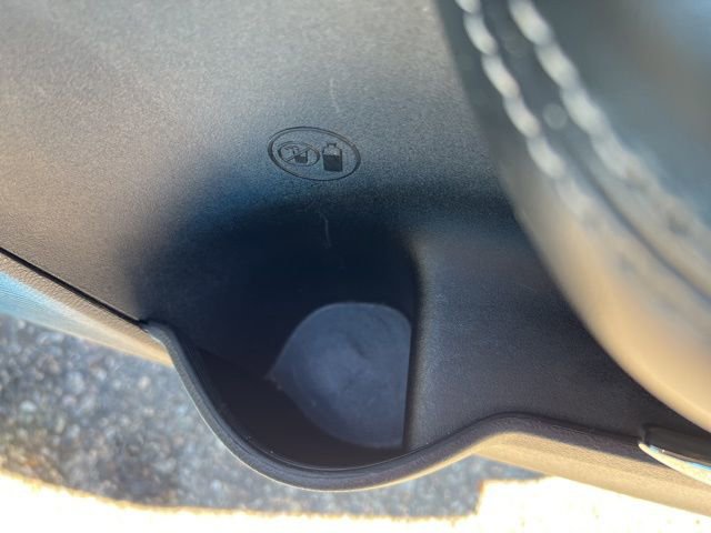 Used 2016 Dodge Challenger SRT Hellcat image 16