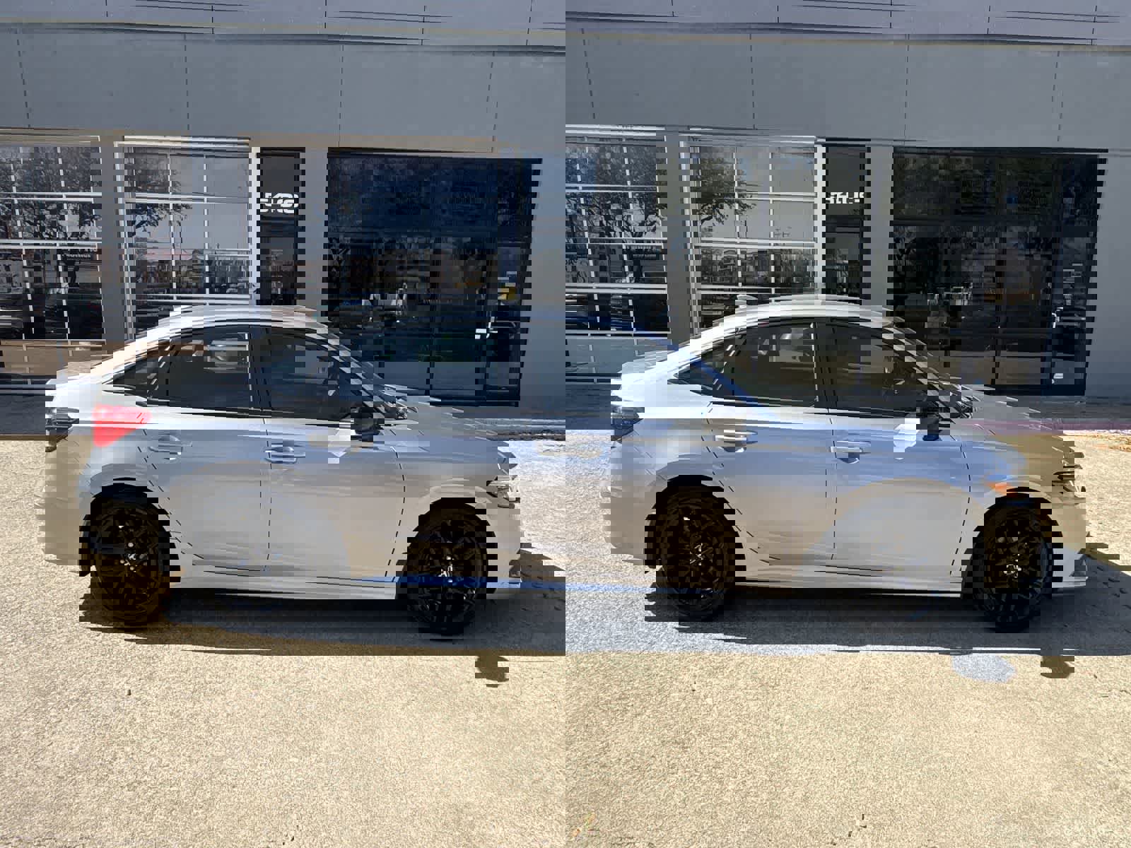 Used 2023 Honda Civic Sport image 15