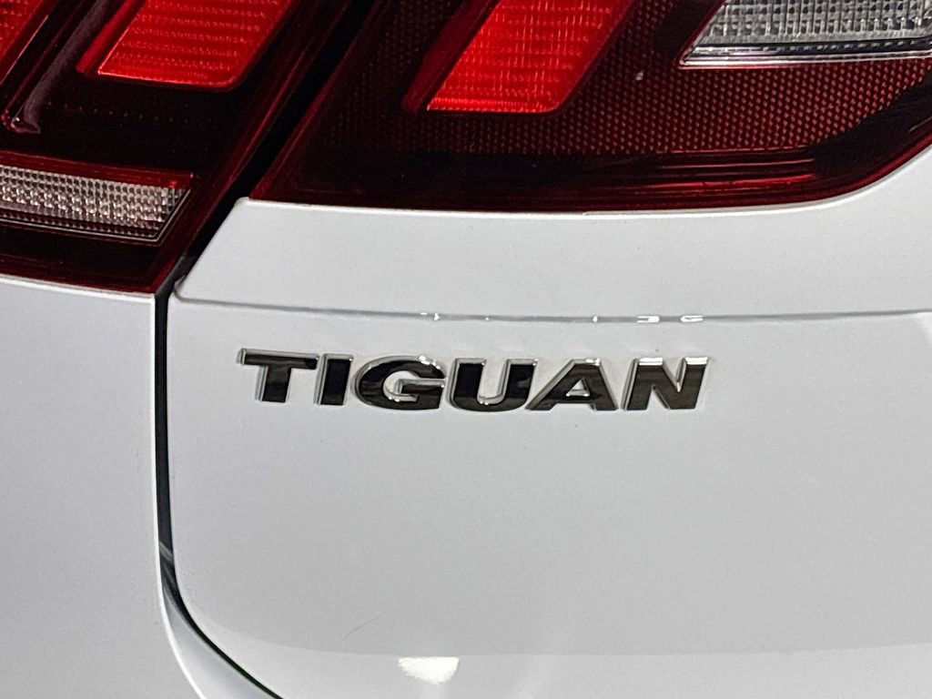 Used 2019 Volkswagen Tiguan SE AWD/4WD image 23