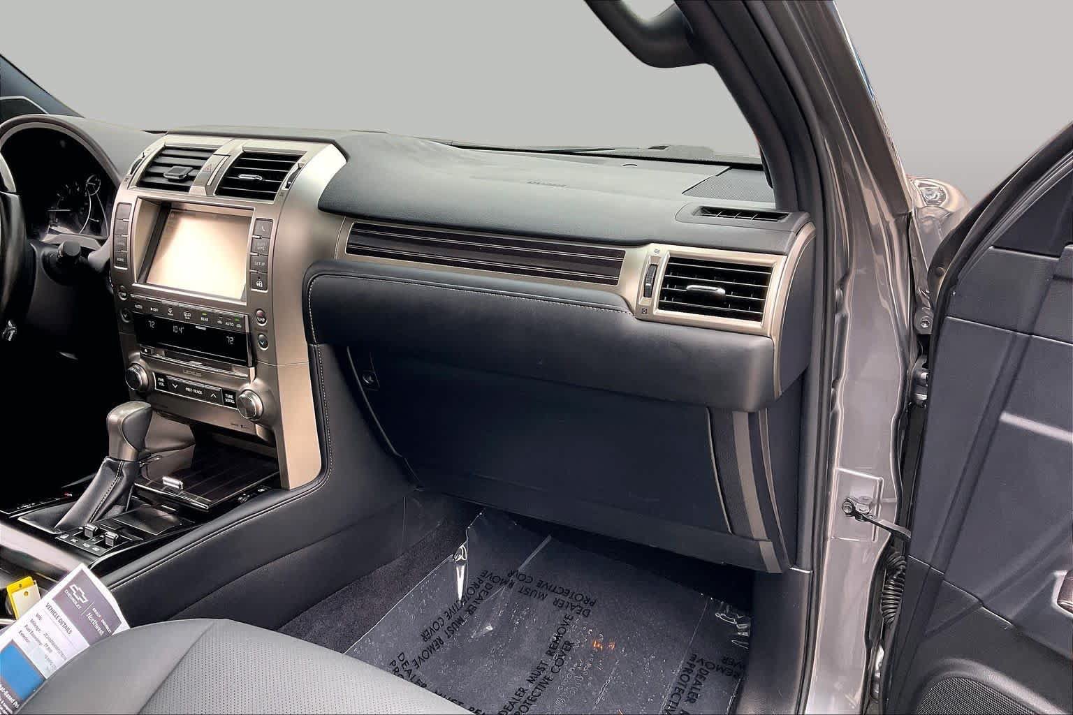 Used 2021 Lexus GX 460 Premium w/ Premium Package AWD/4WD image 18