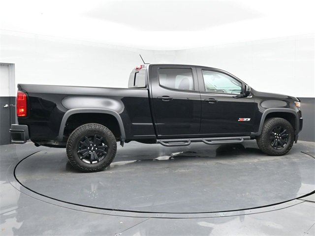 Used 2018 Chevrolet Colorado Z71 w/ Z71 Midnight Edition image 16