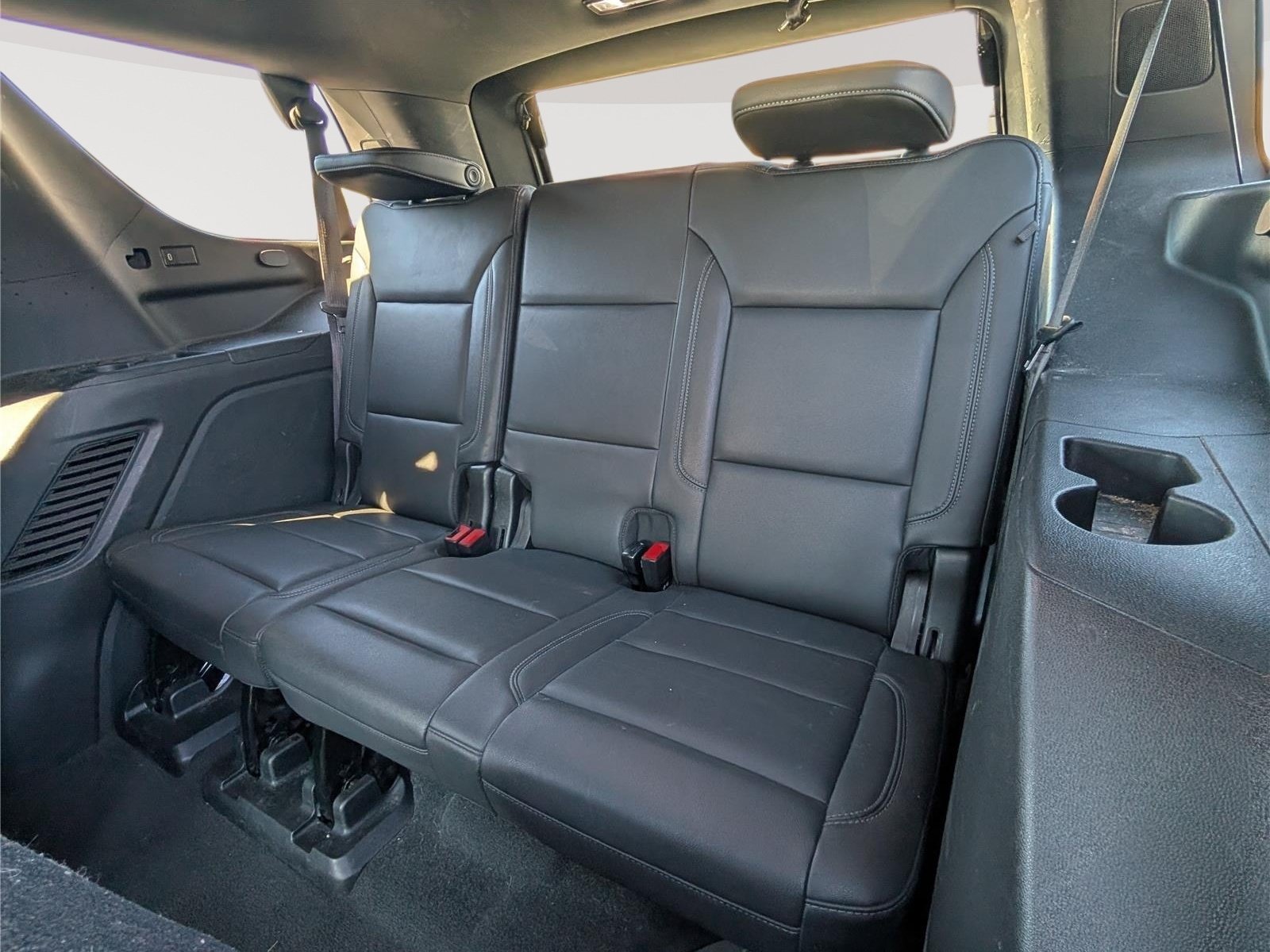 Used 2021 Chevrolet Tahoe LT w/ LT Signature Package AWD/4WD image 17