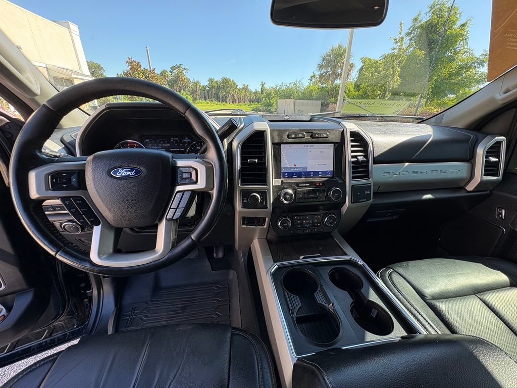 Used 2021 Ford F250 Lariat w/ Lariat Ultimate Package AWD/4WD image 8