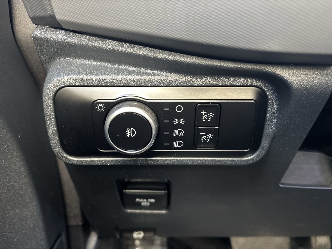 Used 2024 Ford Bronco Black Diamond image 26