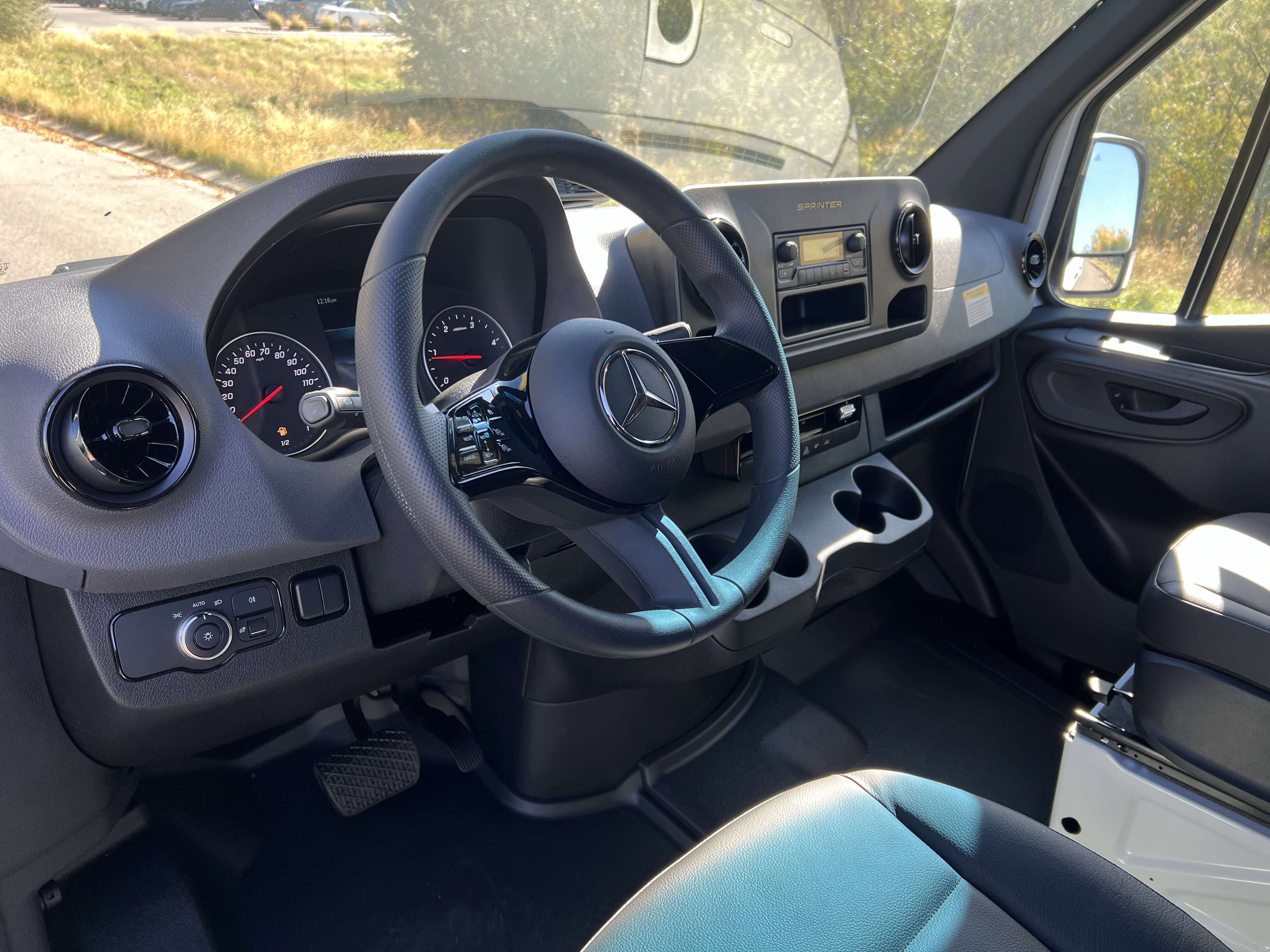New 2025 Mercedes-Benz Sprinter 2500 image 5