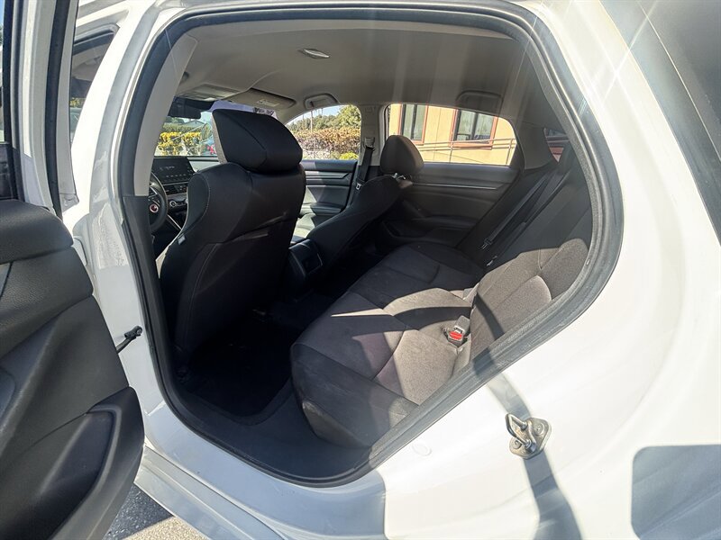 Used 2019 Honda Accord LX image 12