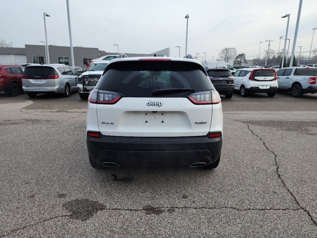 Used 2022 Jeep Cherokee Latitude Lux w/ Sun & Sound Group image 6